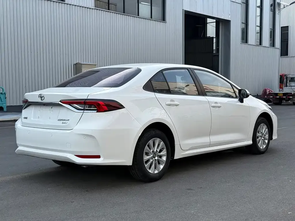 Toyota Corolla 2022 из CN, фото 6