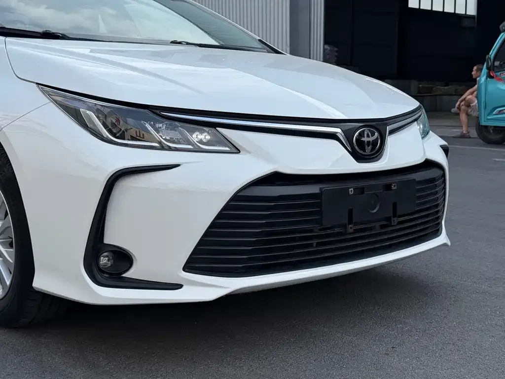 Toyota Corolla 2022 из CN, фото 9