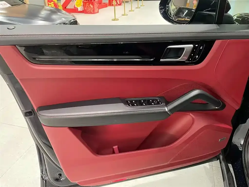 Porsche Cayenne 2021 из CN, фото 10