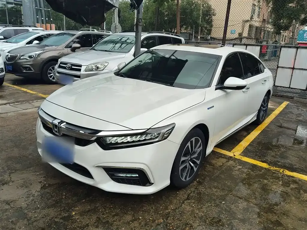 Honda Inspire — фото 1