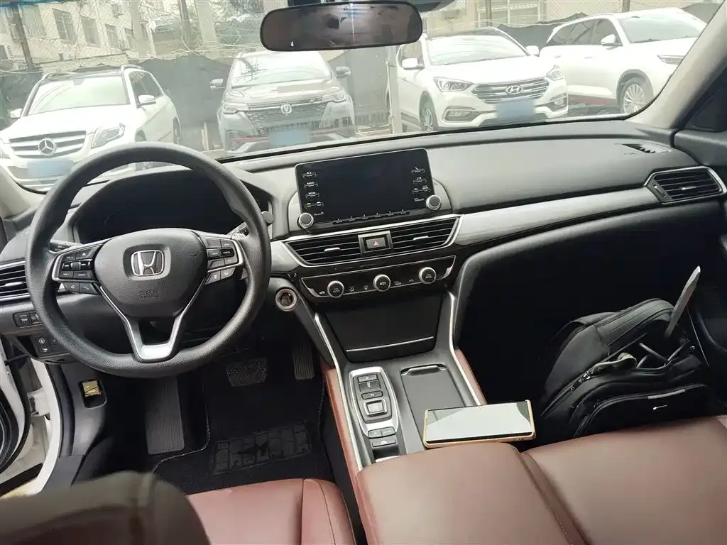 Honda Inspire — фото 10