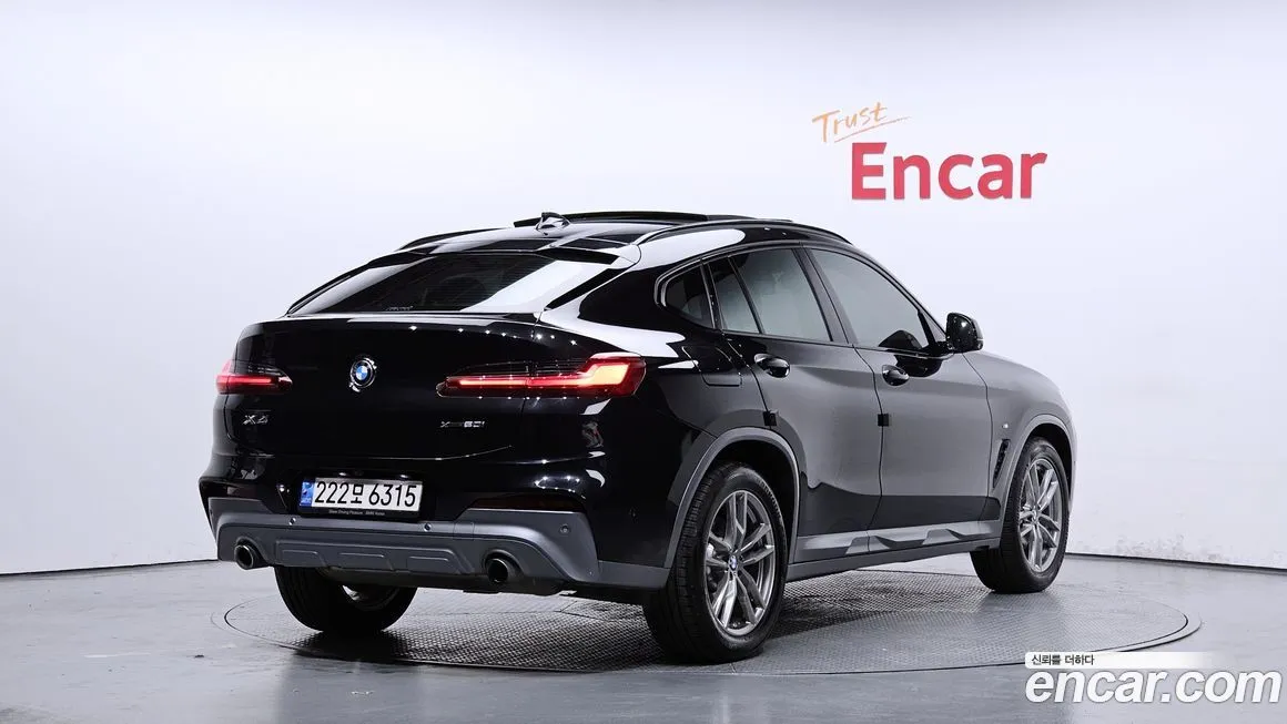 BMW X4 2021 из KR, фото 2