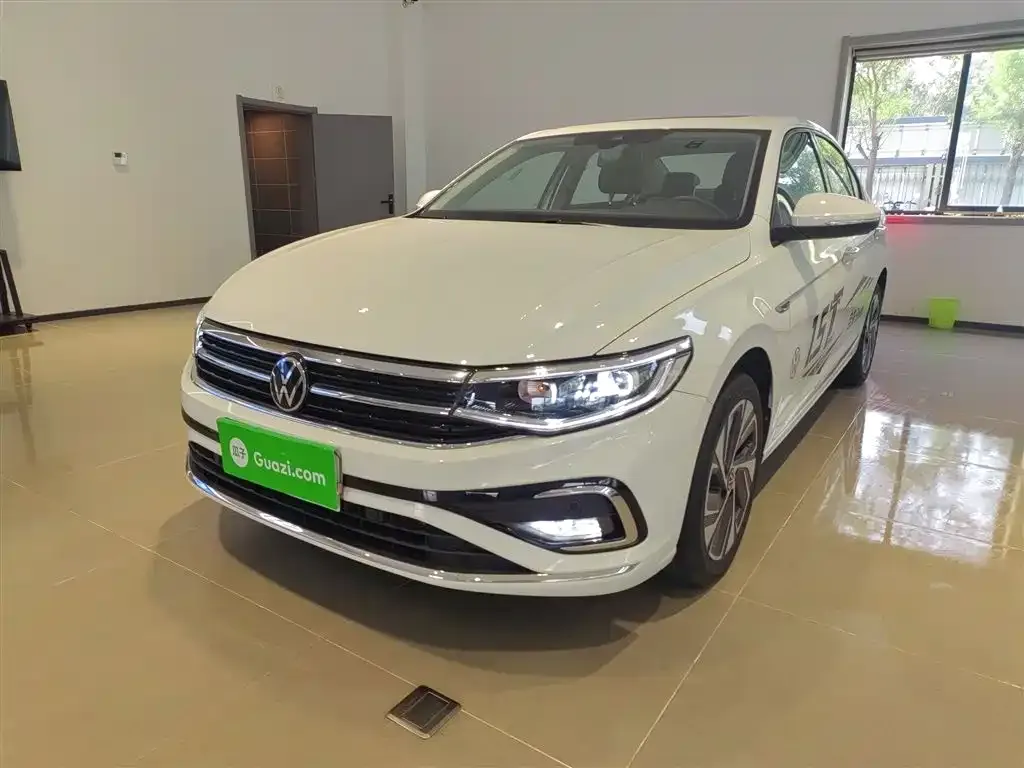 Volkswagen Bora 2024 из CN, фото 2