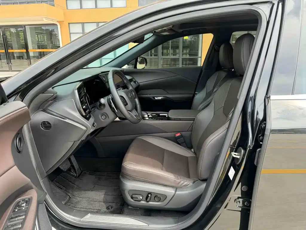 Lexus RX 2024 из CN, фото 4