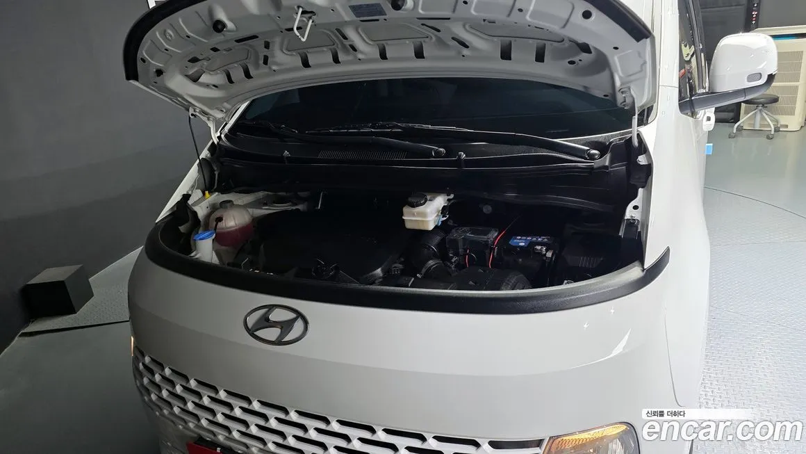 Hyundai Staria — фото 6
