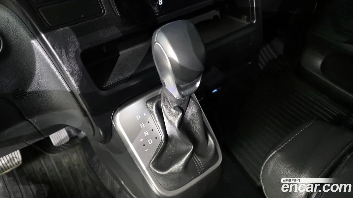 Hyundai Staria — фото 9
