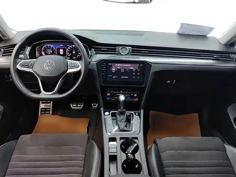 Volkswagen Magotan 2022 из CN, фото 10