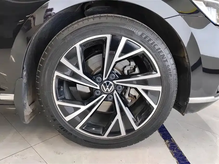 Volkswagen Magotan 2022 из CN, фото 8