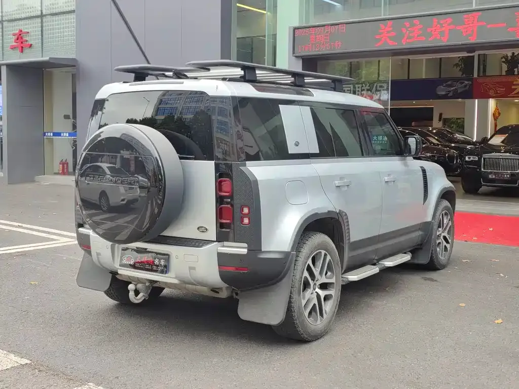 Land Rover Defender 2021 из CN, фото 3