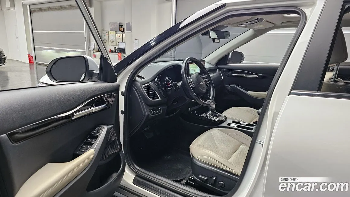 Kia Seltos 2023 из KR, фото 10