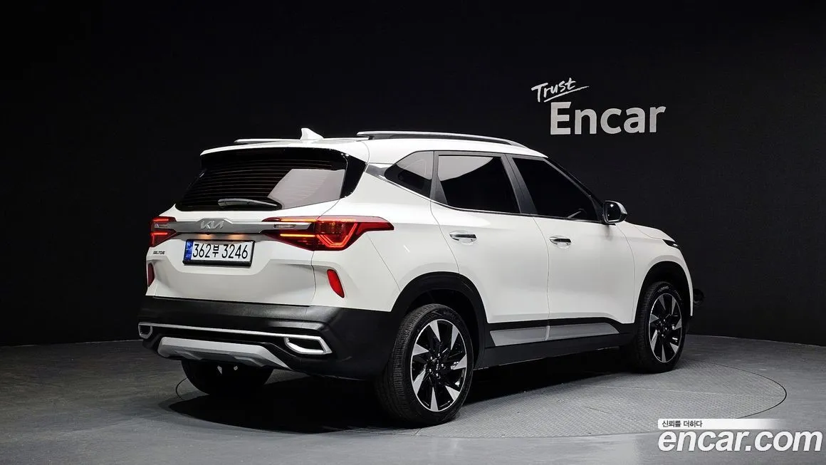 Kia Seltos 2023 из KR, фото 2