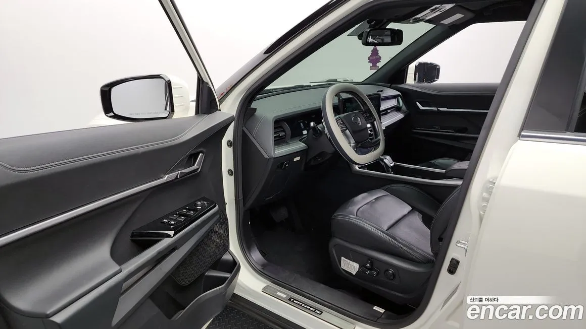 KG Mobility (Ssangyong) Torres — фото 10