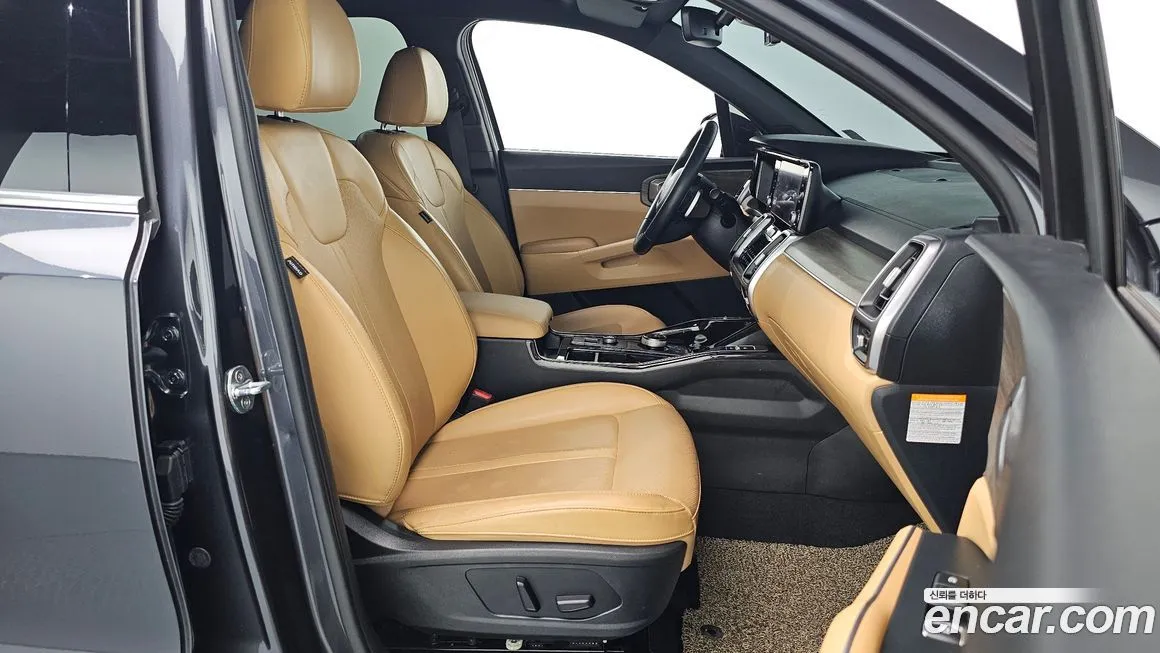 Kia Sorento — фото 10