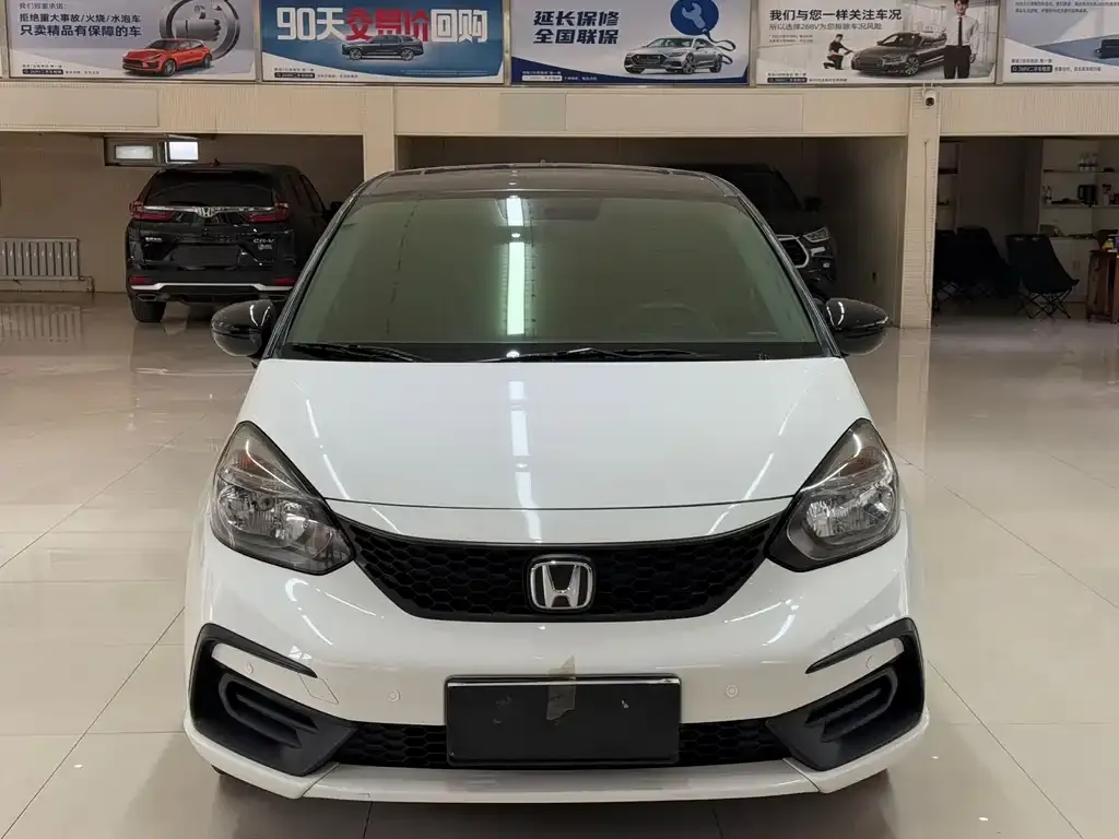 Honda Fit 2023 из CN, фото 2