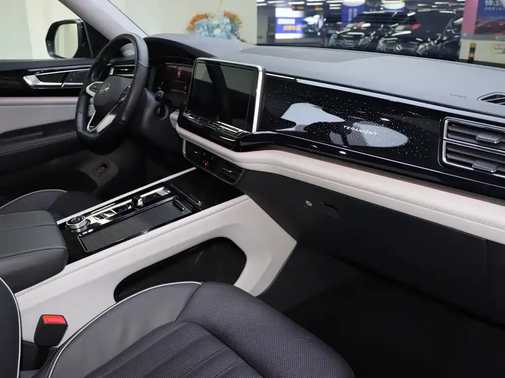 Volkswagen Teramont 2021 из CN, фото 9