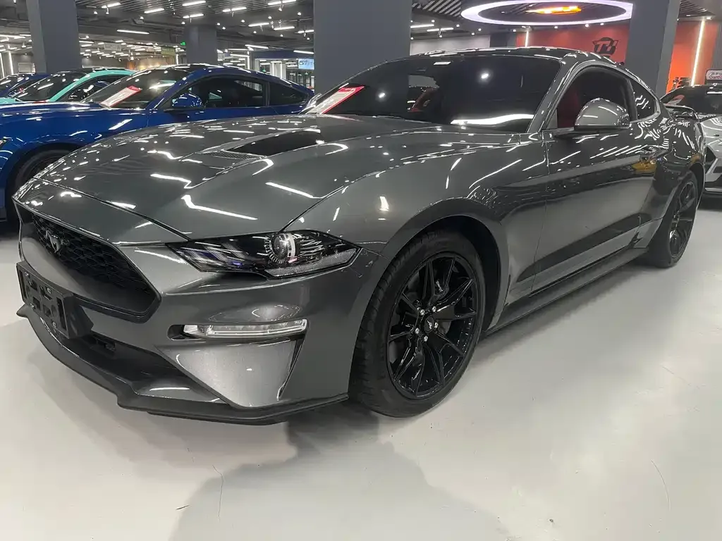 Ford Mustang 2022 из CN, фото 1