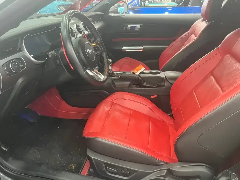 Ford Mustang 2022 из CN, фото 7