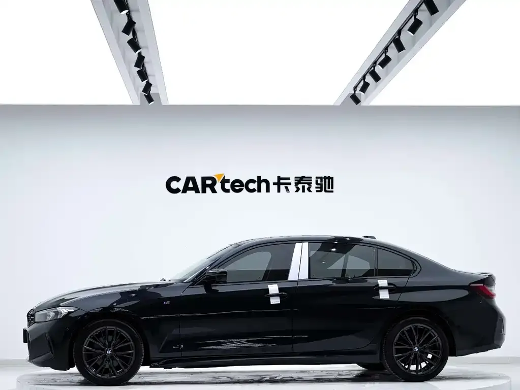 BMW 3 Series 2023 из CN, фото 2