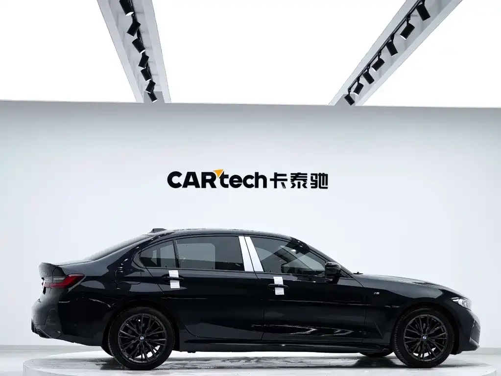 BMW 3 Series 2023 из CN, фото 4
