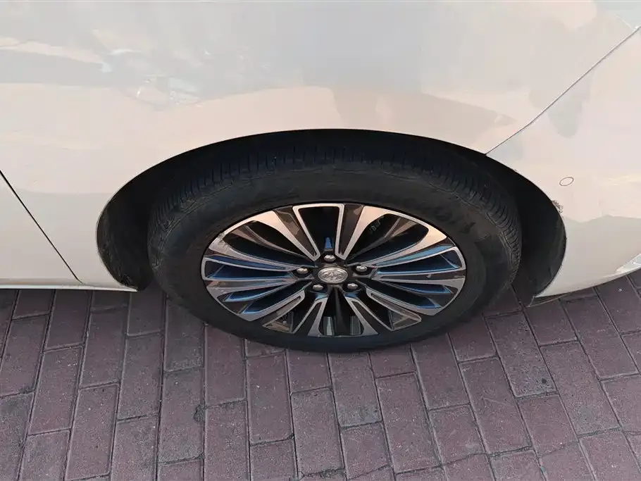 Buick GL8 2022 из CN, фото 6
