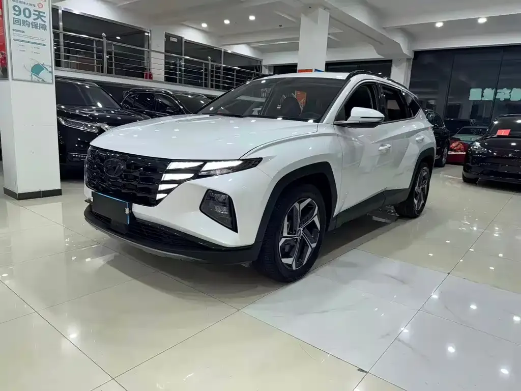 Hyundai Tucson 2023 из CN, фото 1