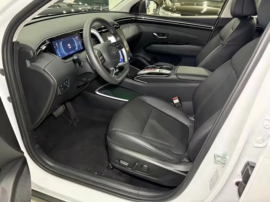 Hyundai Tucson 2023 из CN, фото 6