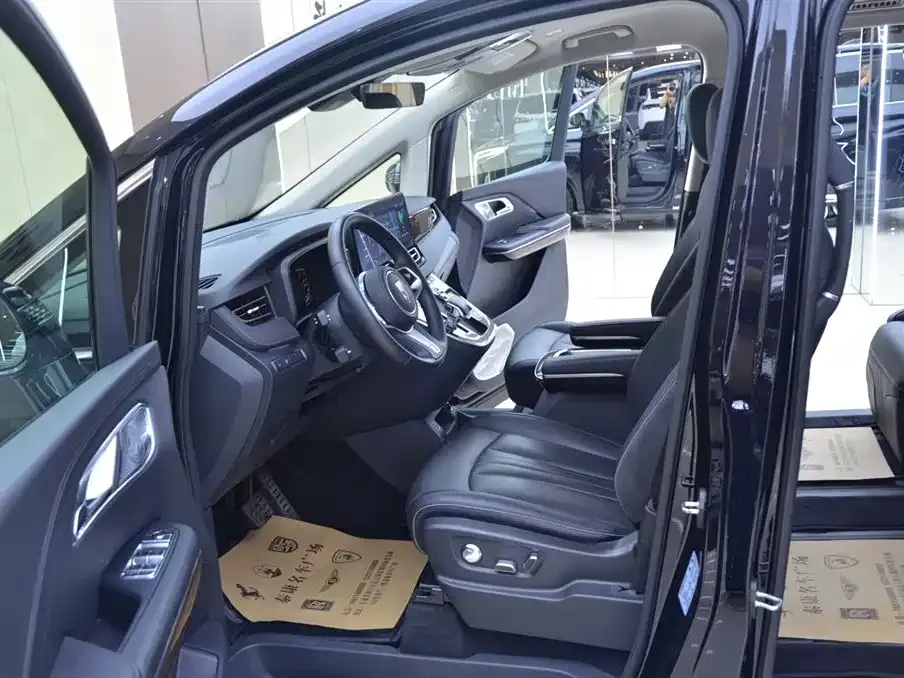 Hongqi HQ9 2023 из CN, фото 4
