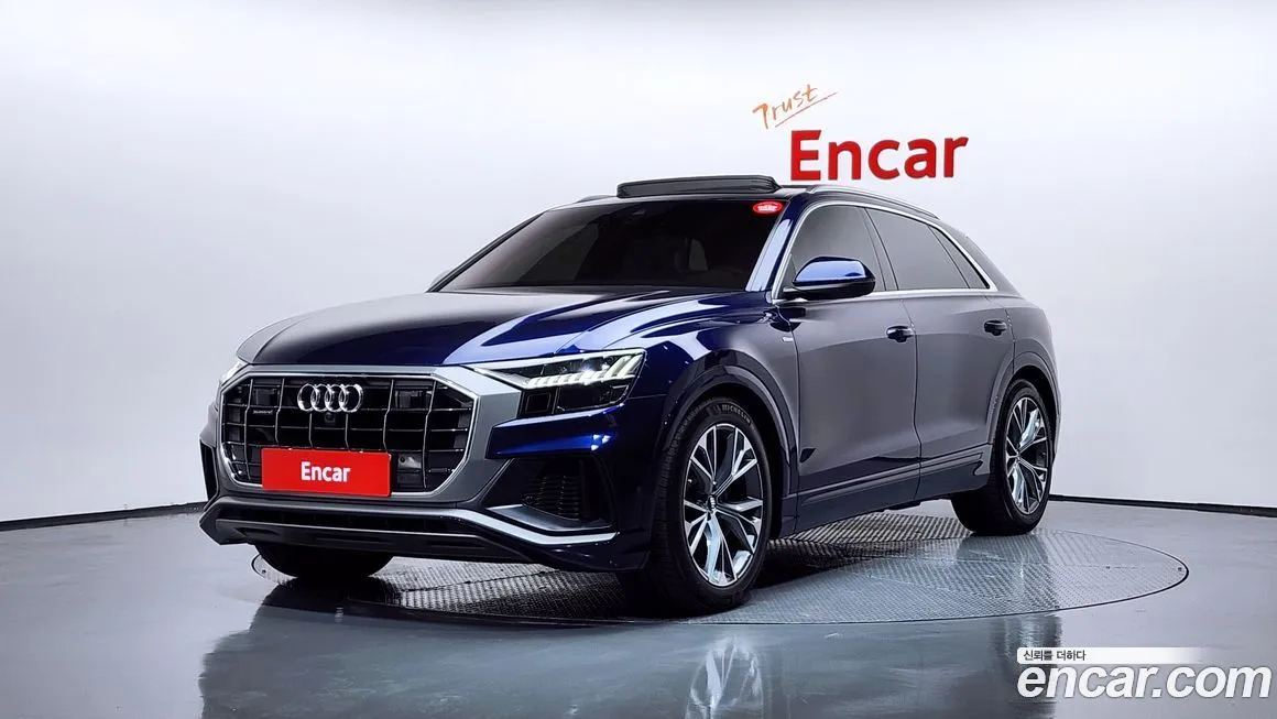 Audi Q8