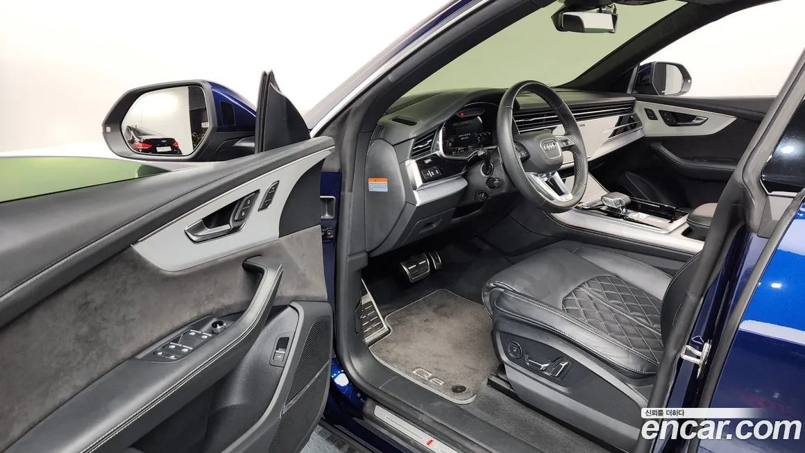 Audi Q8 2021 из KR, фото 10