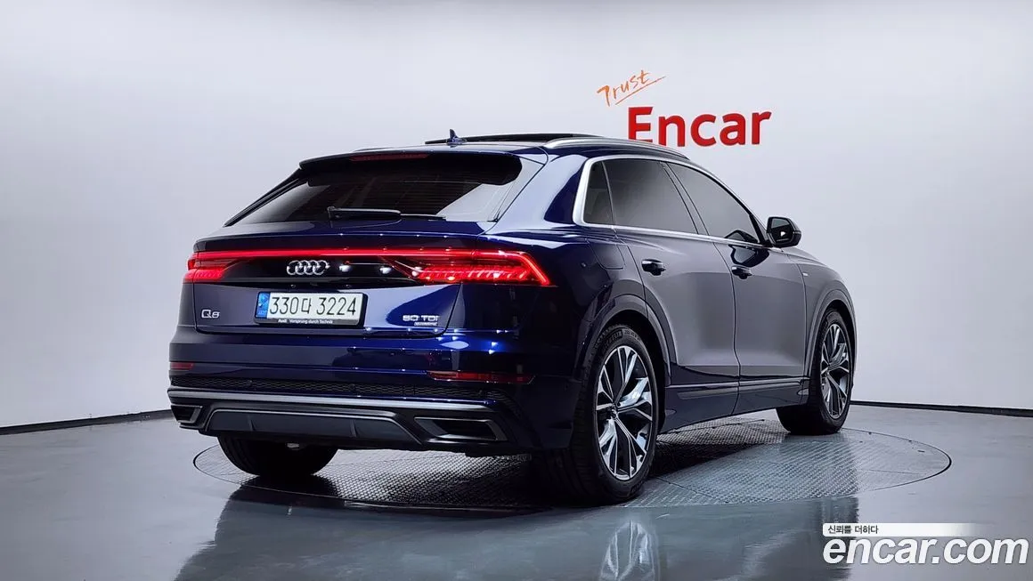 Audi Q8 2021 из KR, фото 2