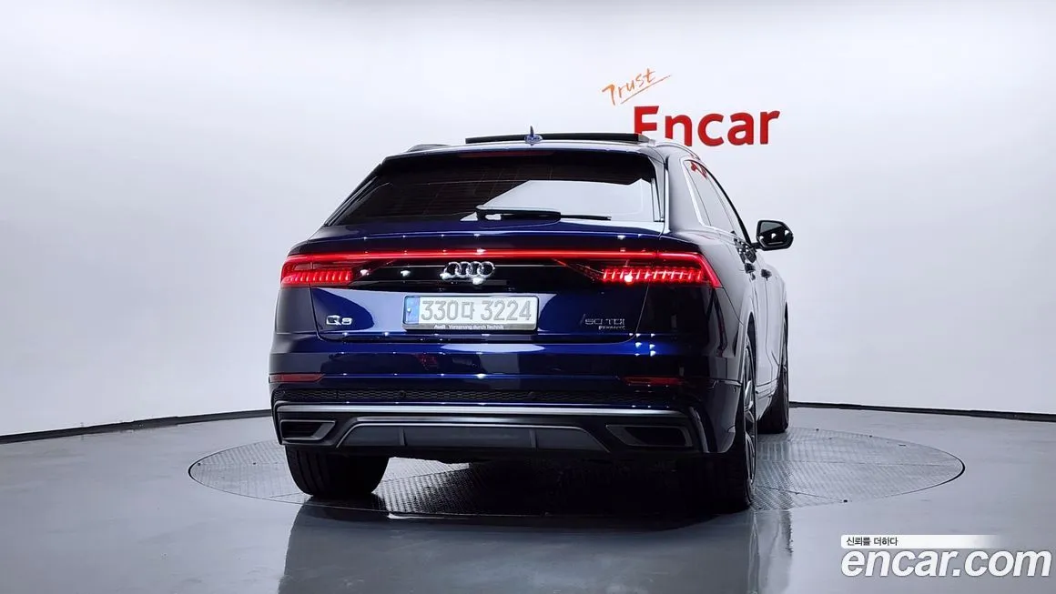 Audi Q8 2021 из KR, фото 4