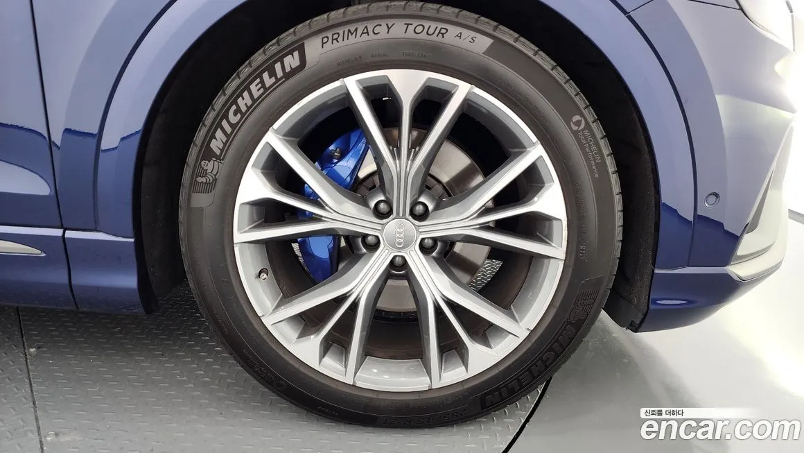 Audi Q8 2021 из KR, фото 5