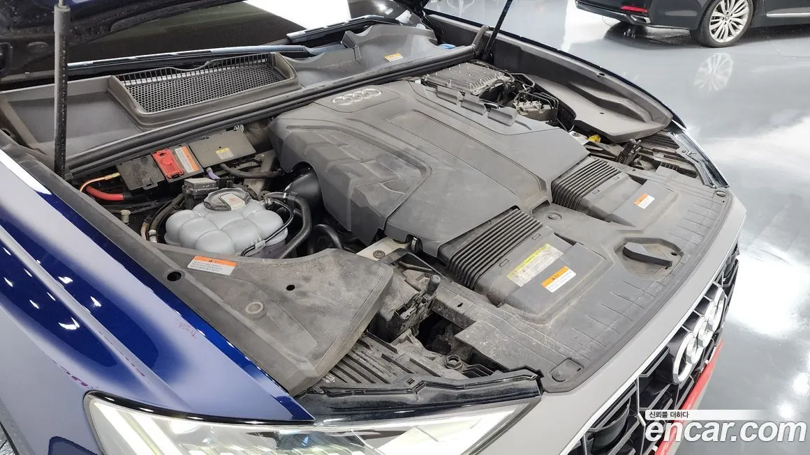 Audi Q8 2021 из KR, фото 6