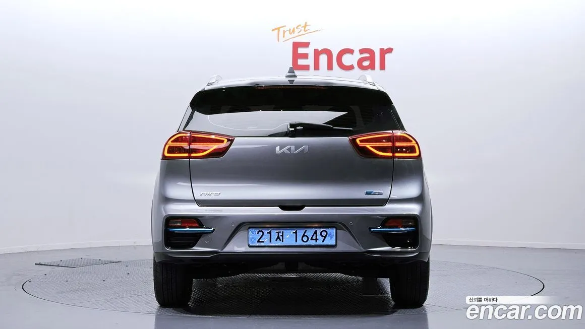 Kia Niro — фото 4