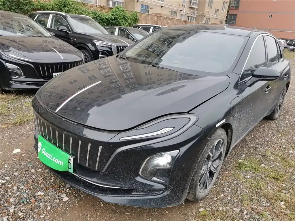 Hongqi E-QM5 2024 из CN, фото 2