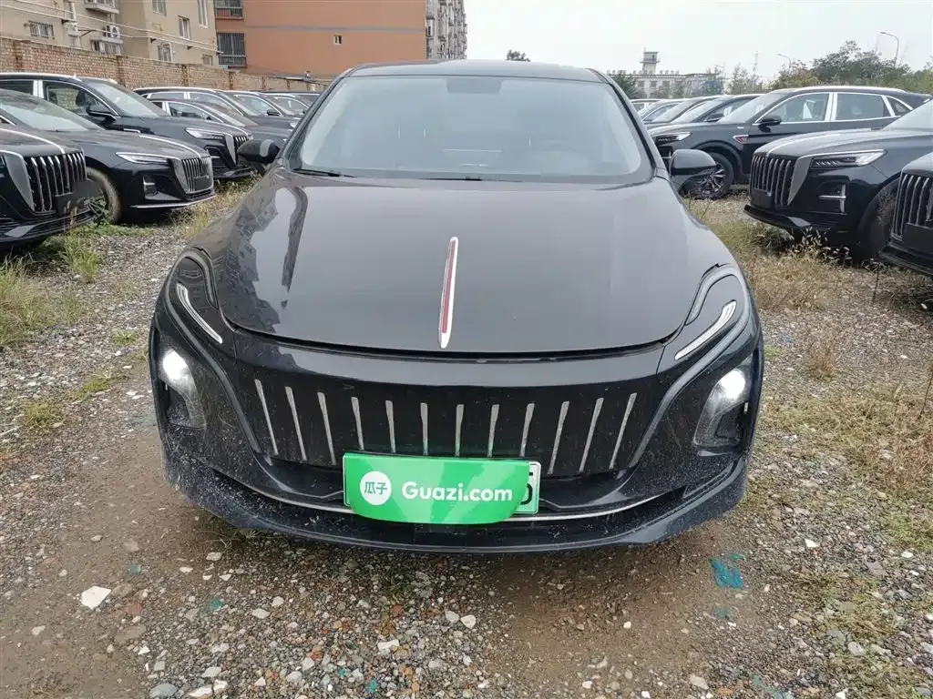 Hongqi E-QM5 2024 из CN, фото 3