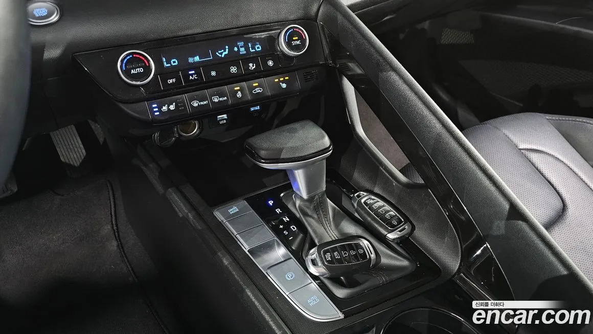 Hyundai AVANTE — фото 9