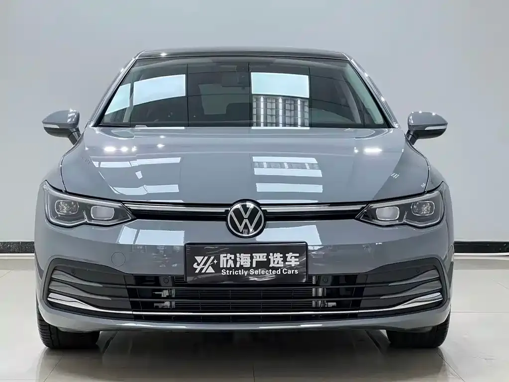 Volkswagen Golf 2021 из CN, фото 2
