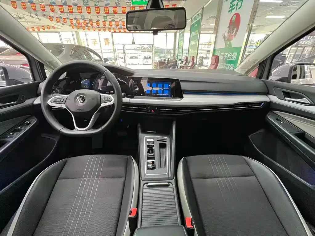 Volkswagen Golf 2021 из CN, фото 8