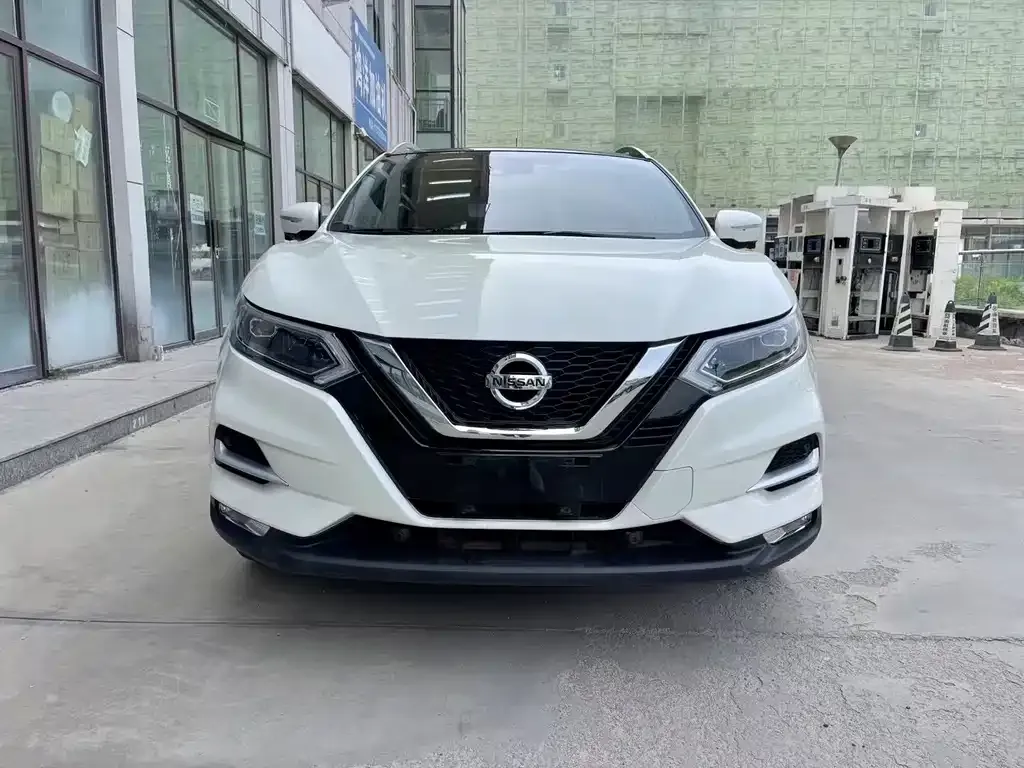 Nissan Qashqai 2021 из CN, фото 1