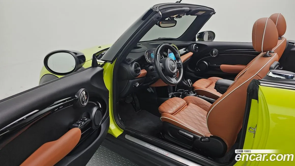 Mini Cooper Convertible — фото 10