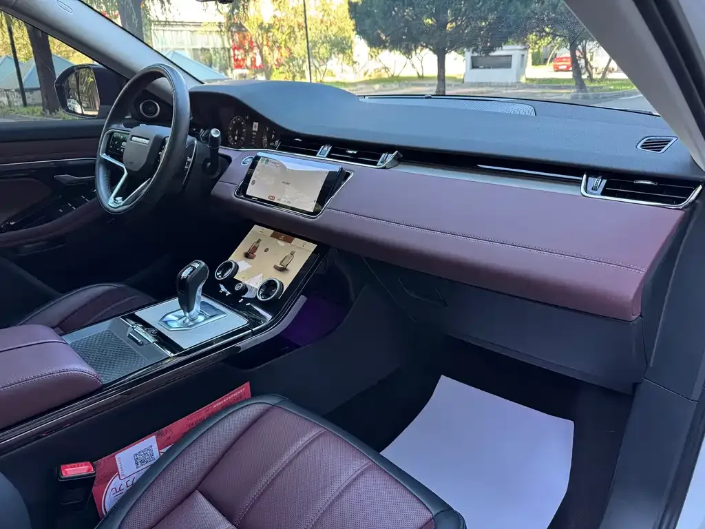 Land Rover Evoque 2023 из CN, фото 9