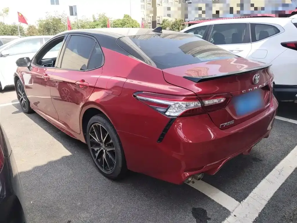 Toyota Camry 2022 из CN, фото 5