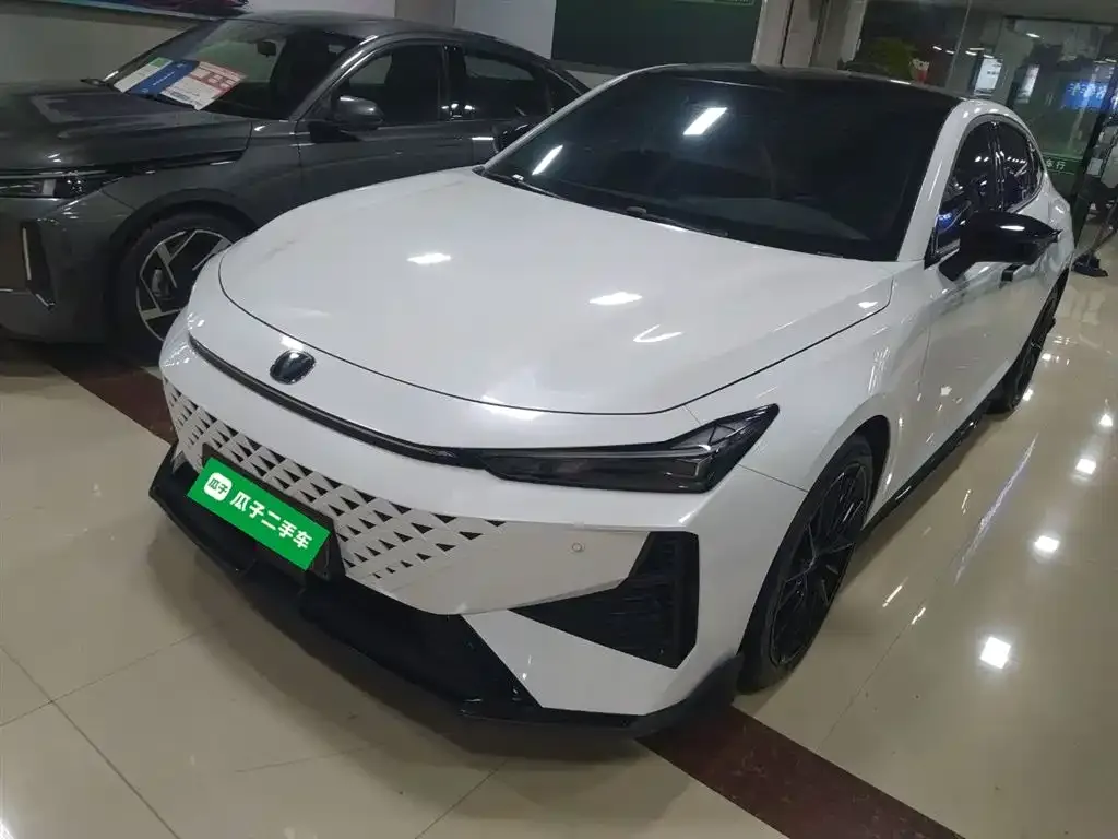 Changan UNI-V 2024 из CN, фото 2