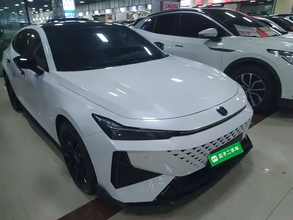 Changan UNI-V 2024 из CN, фото 4