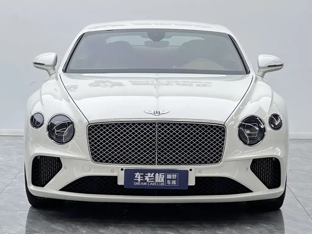 Bentley Continental 2023 из CN, фото 2