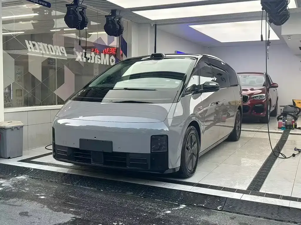 Li Auto MEGA 2025 из CN, фото 1