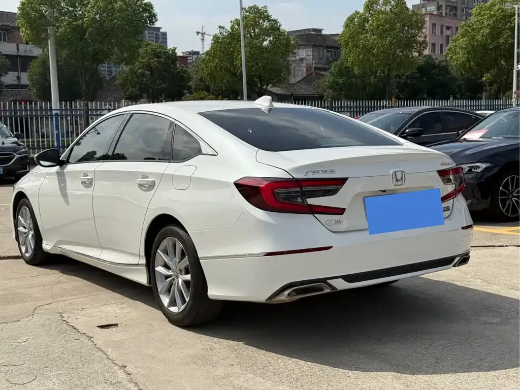Honda Accord 2022 из CN, фото 5