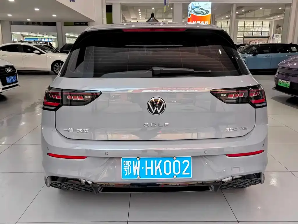Volkswagen Golf 2025 из CN, фото 7