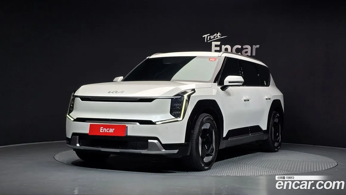 Kia EV9 2024 из KR, фото 1